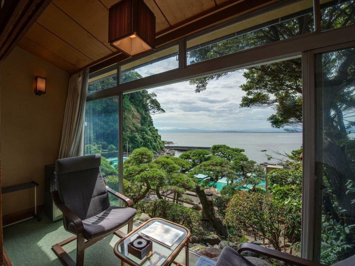 Iwamotoro Hotel Fujisawa Exterior photo